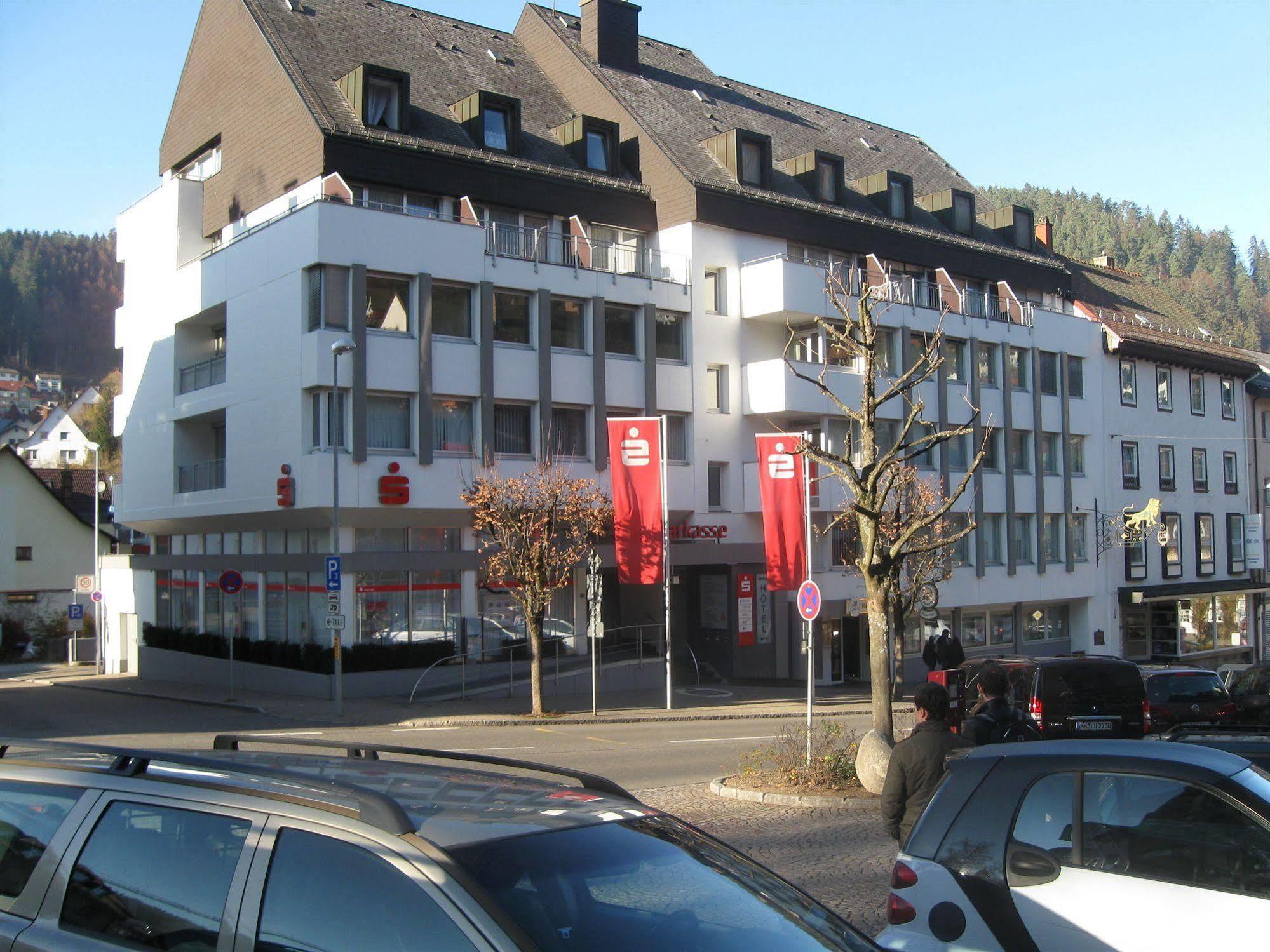 Hotel Central Garni Triberg im Schwarzwald Exterior photo